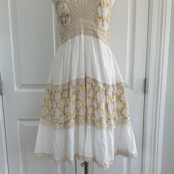 NWT Shira White 100% Cotton Crochet Smocked Gold Beach Cover-up Dress Free Size - Picture 8 of 15